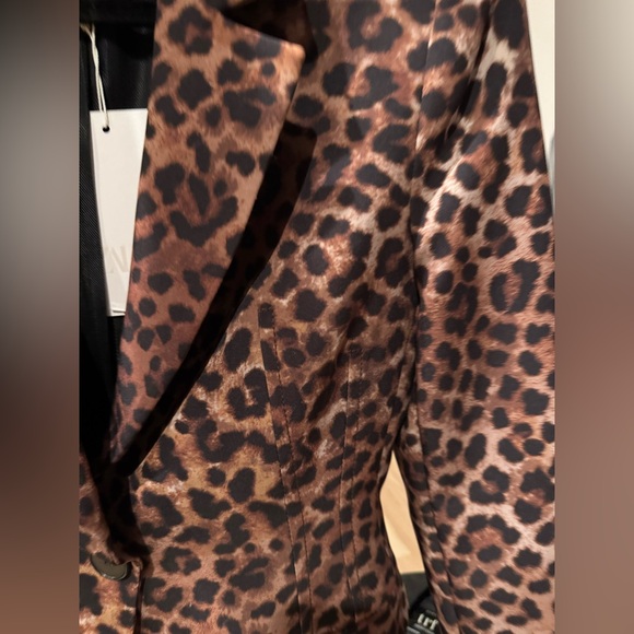 NWT Zara Leopard Blazer 🤩 - Picture 6 of 7
